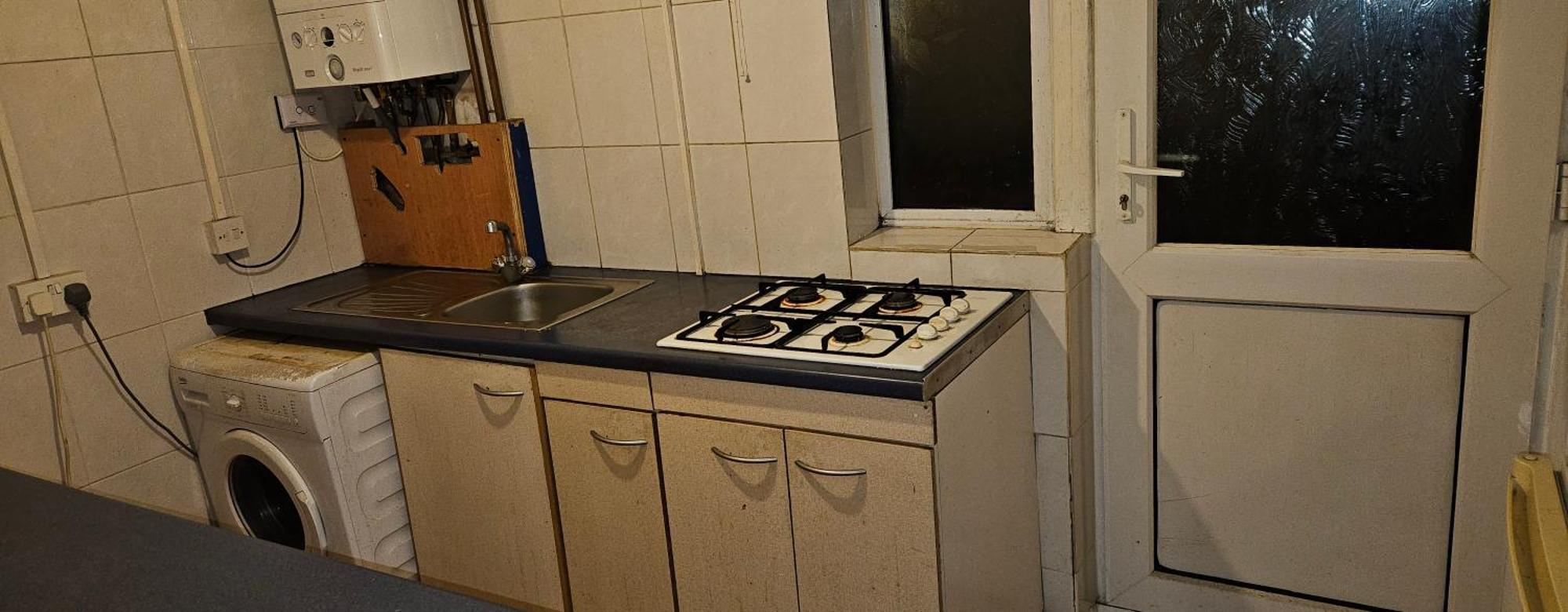 No Frills & Nothing Fancy 1 Bed Studio City Centre Cardiff Ngoại thất bức ảnh